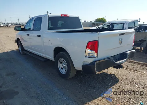 2019 Ram 1500 Classic Tradesman 4X2 6'4 Box z USA, uszkodzony, nr VIN 1C6RR6STXKS609893